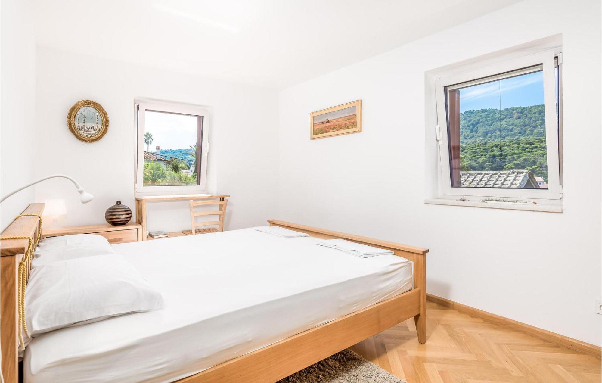 2 Bedroom Awesome Apartment In Veli Lošinj Екстериор снимка